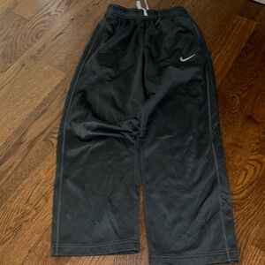 Nike youth sweatpants